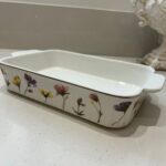 TRAVESSA RETANGULAR FLORAL REFRAT. 26X16CM - Imagem 2