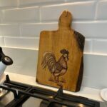 TABUA GALO GRANDE PIROGRAFADA